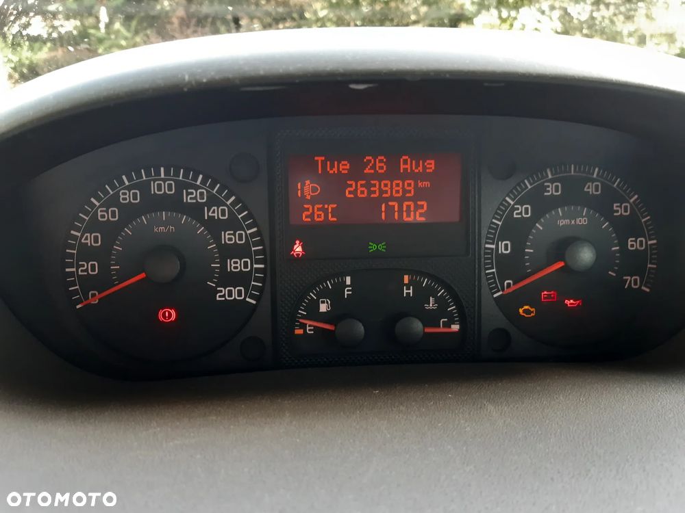 Fiat Idea 1.4 16V Dynamic - 1