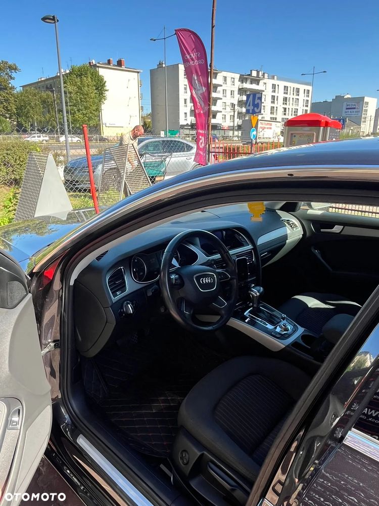 Audi A4 Limousine - 23