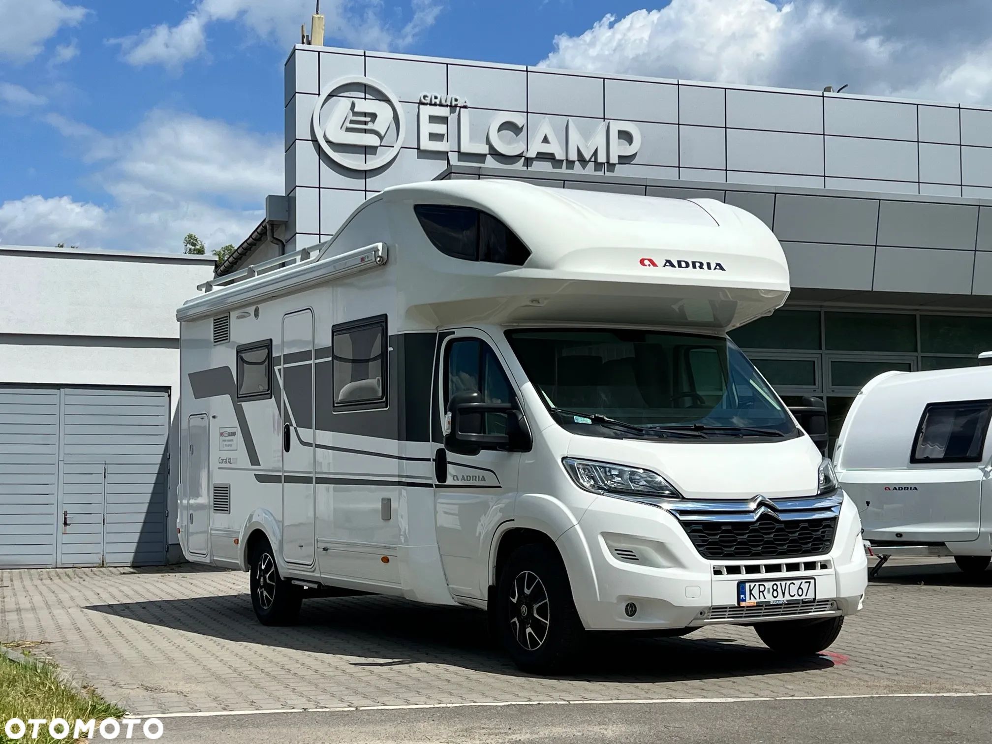 Adria Coral XL 670 DK - 1