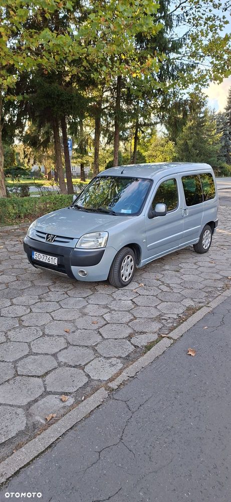 Peugeot Partner 2008 photo 3