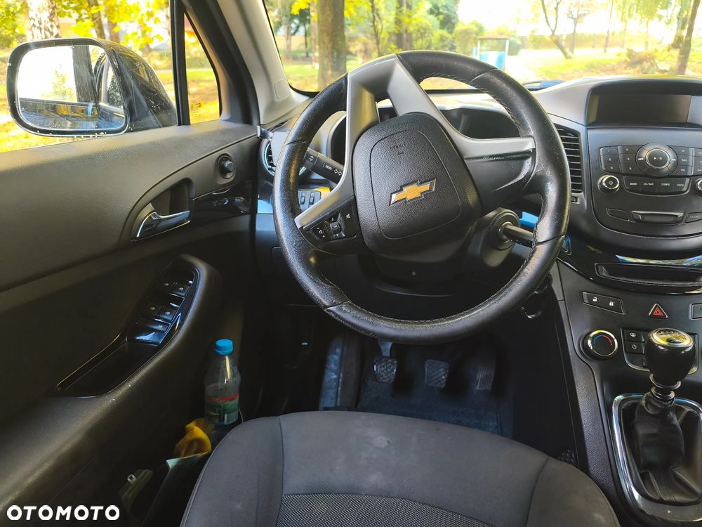 Chevrolet Orlando - 6