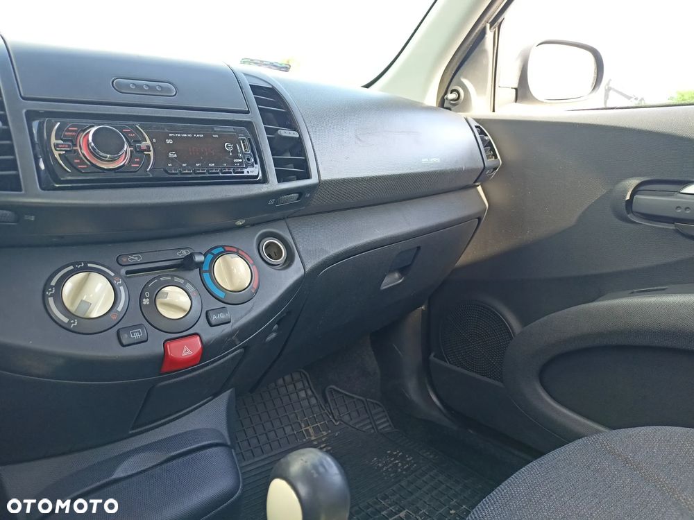 Nissan Micra - 10