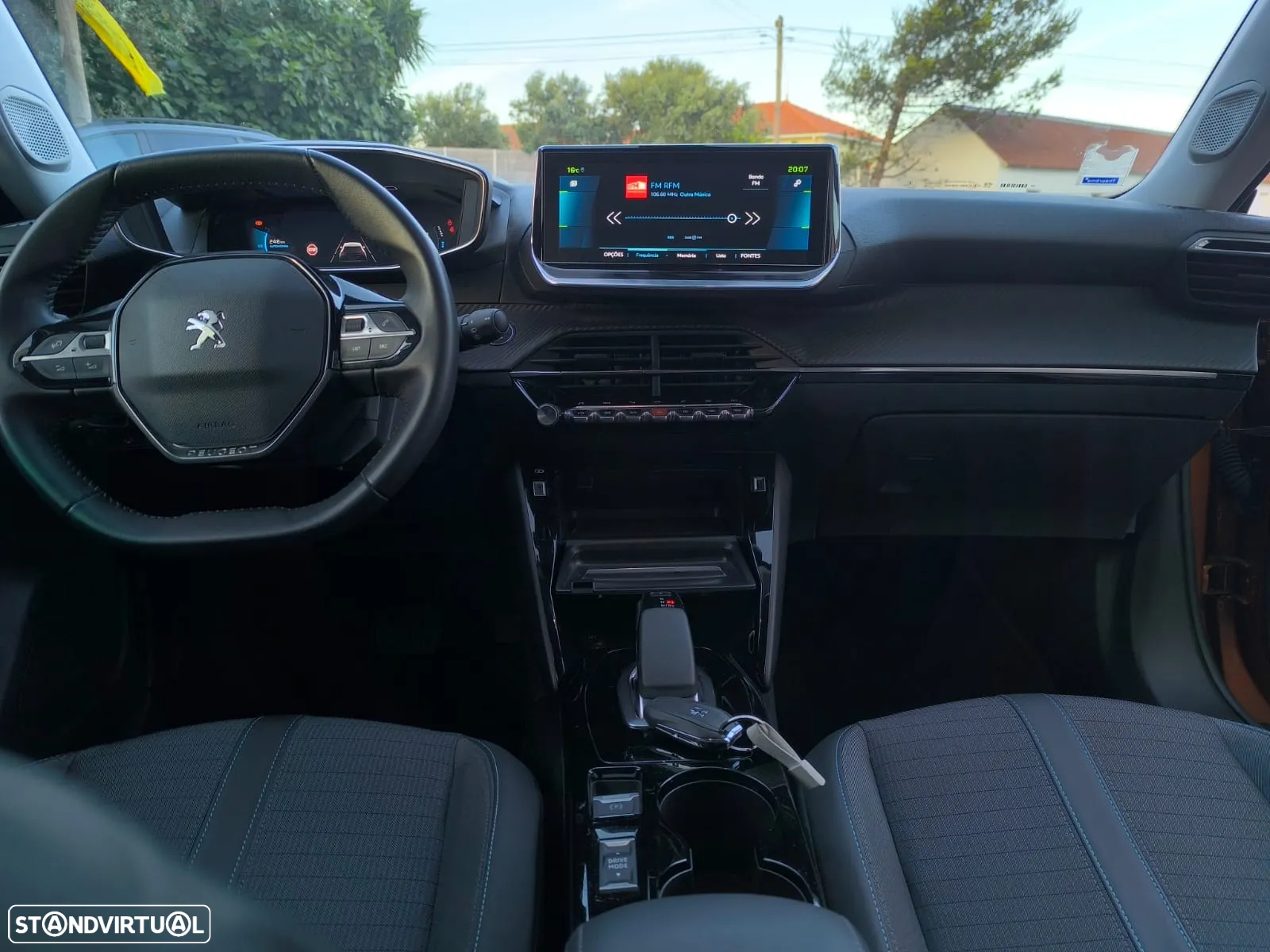 Peugeot e-2008 50 kWh Allure Pack - 12