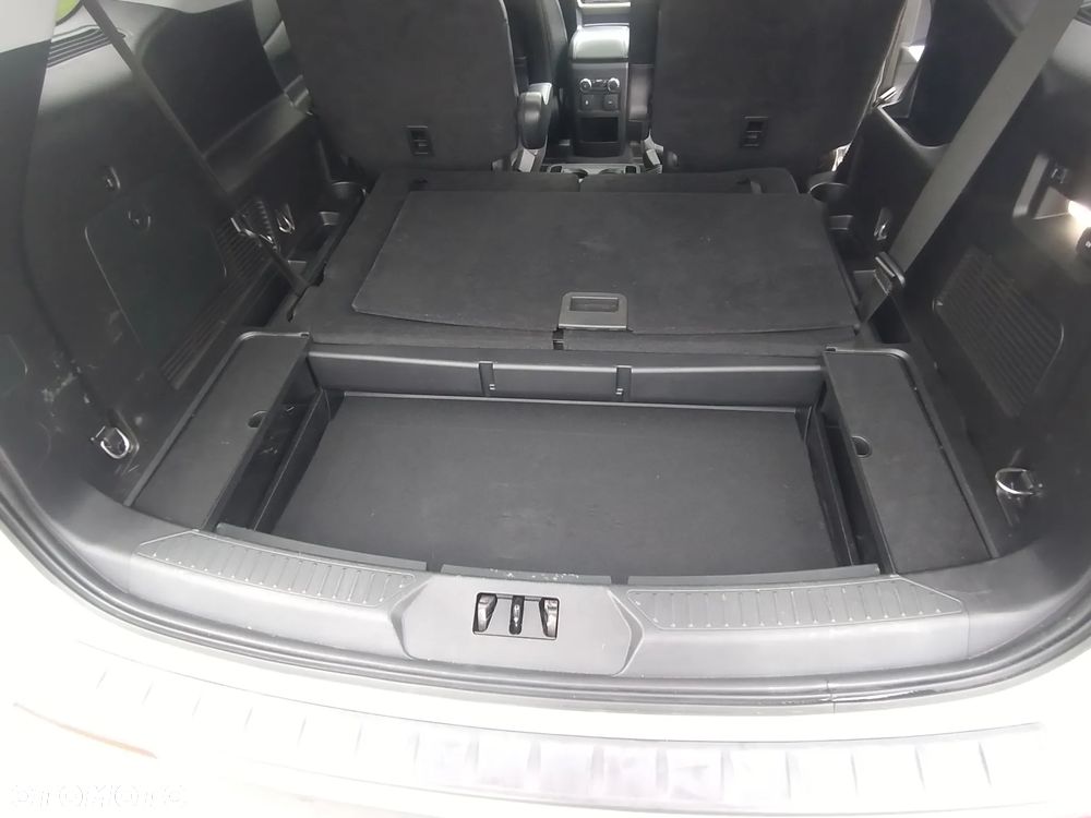 Ford Explorer - 14