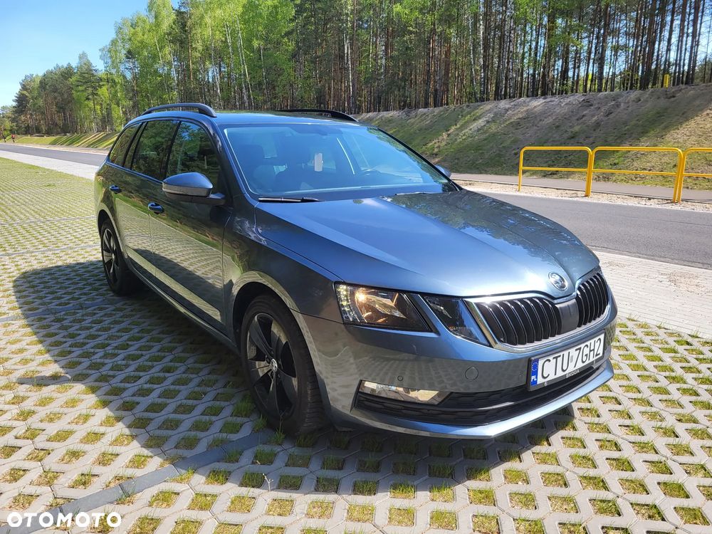 Skoda Octavia 1.6 TDI DSG Ambition - 1