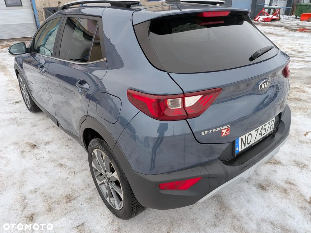 Kia Stonic 1.4 M - 10