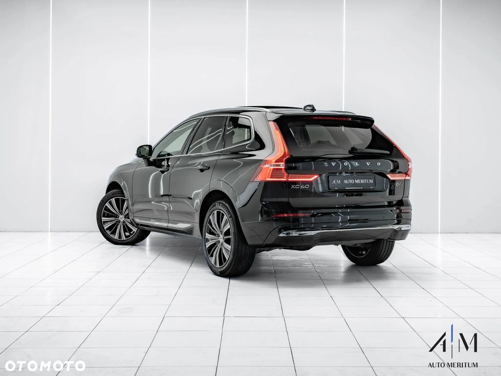 Volvo XC 60 B4 D AWD Plus Bright - 4