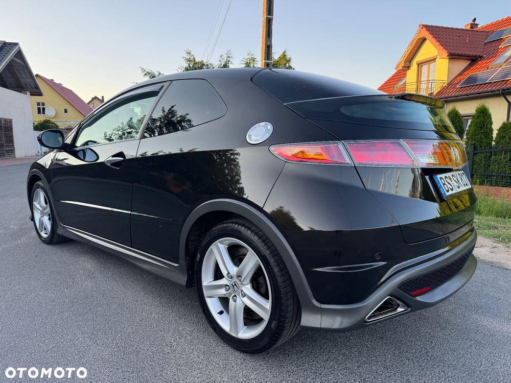Honda Civic 1.8i-VTEC Type S - 10