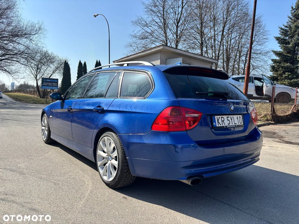 BMW Seria 3 318d - 6