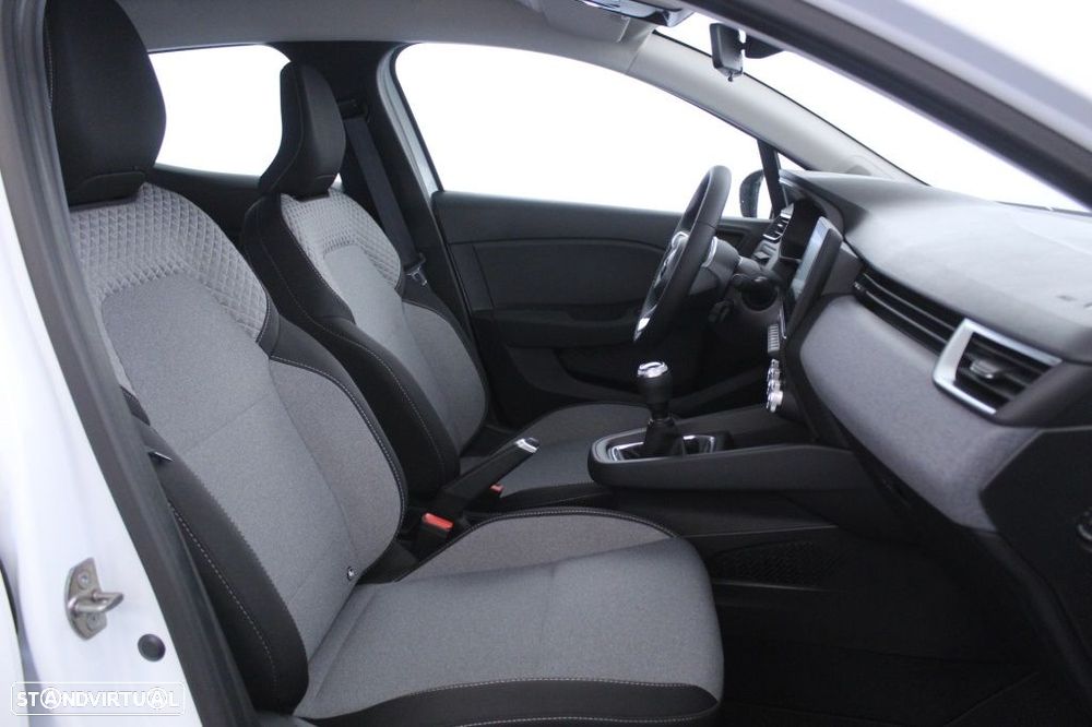 Mitsubishi Colt - 14