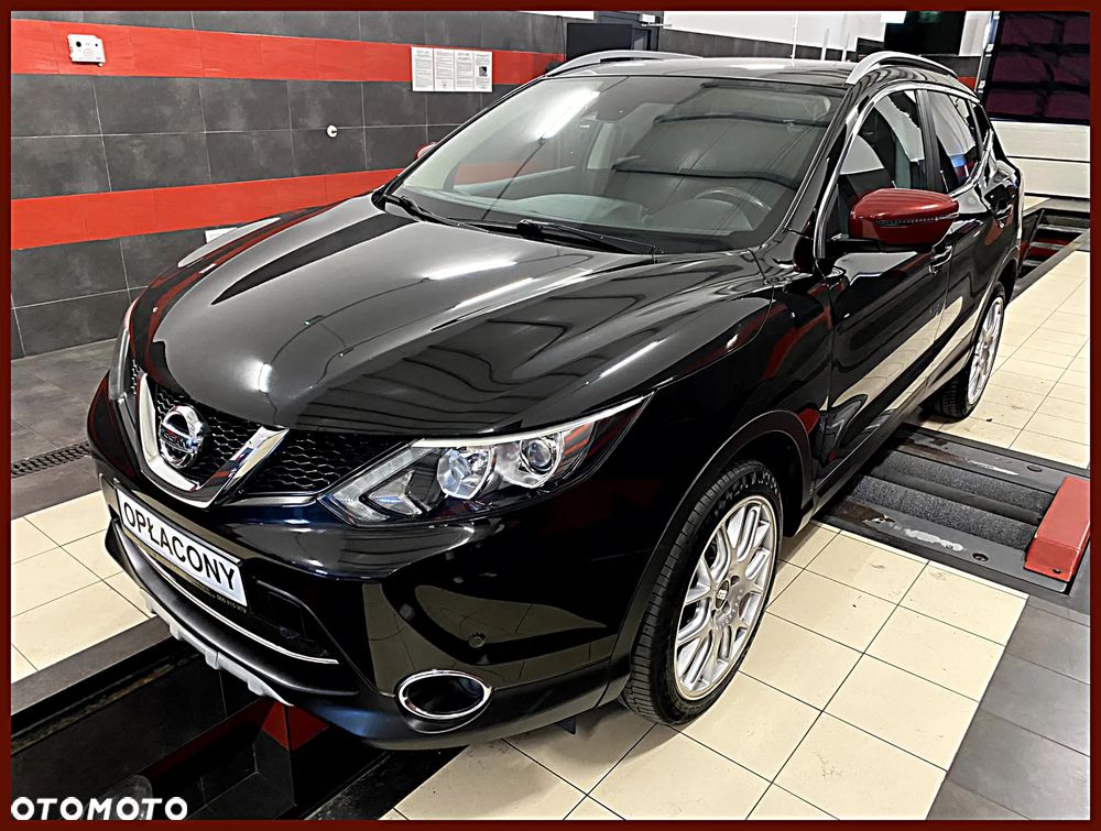 Nissan Qashqai 1.6 DIG-T Tekna - 1