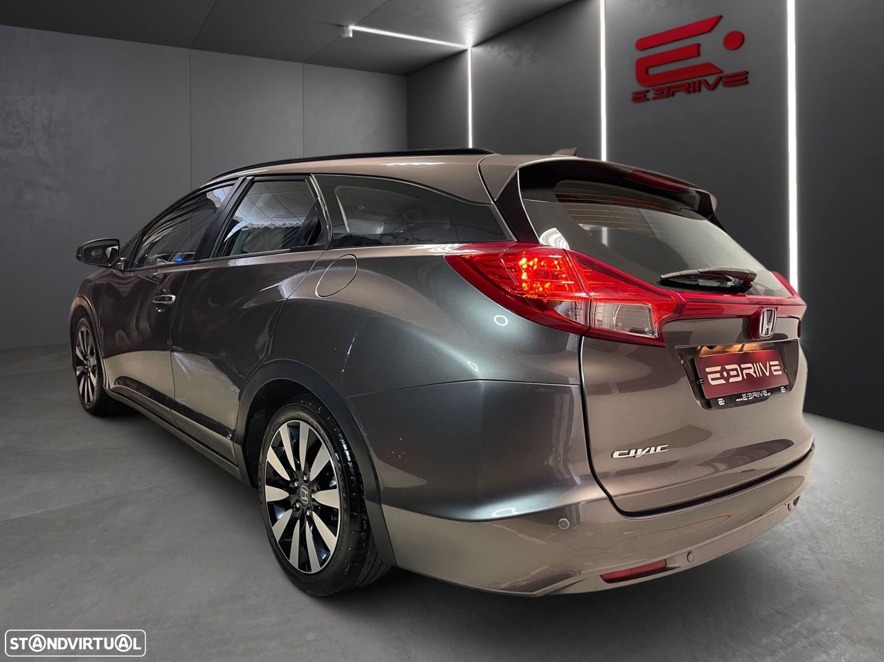 Honda Civic Tourer 1.6 i-DTEC Executive - 4