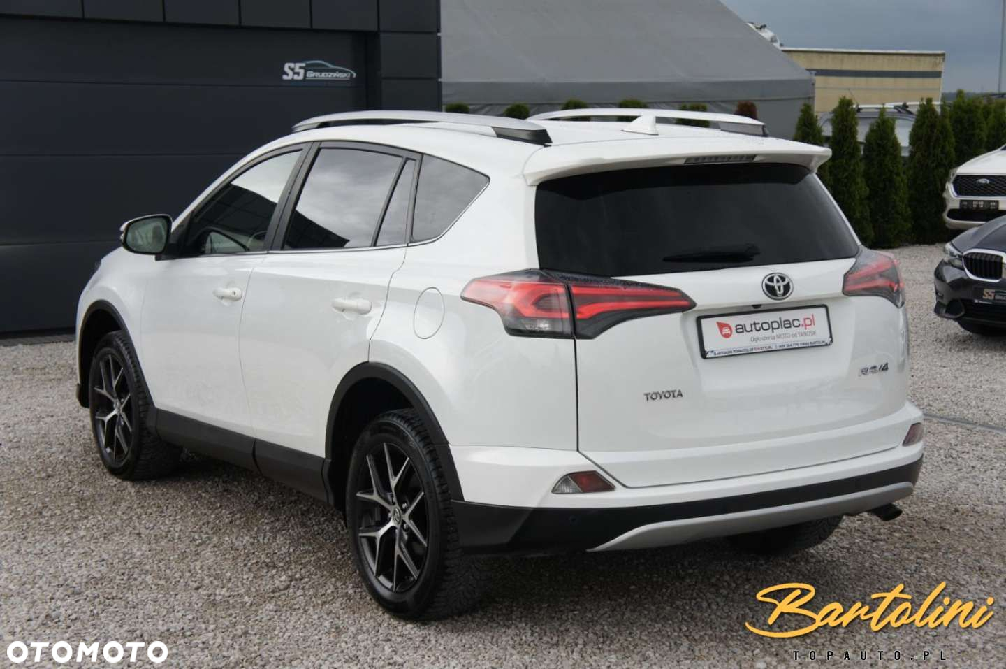 Toyota RAV4 - 5