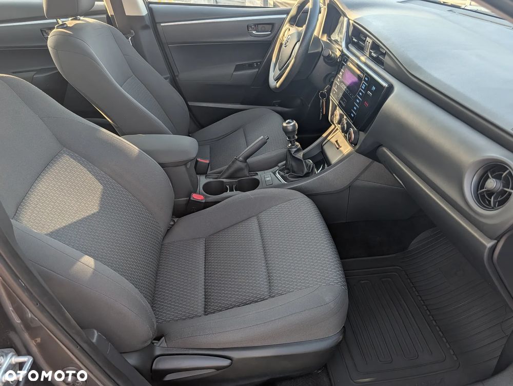 Toyota Corolla 1.33 Active - 18