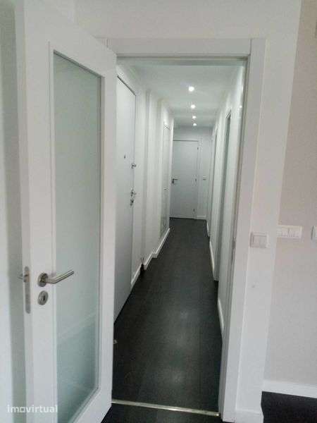 Aparatamento T3 na Av. 5 de Outubro em Lisboa - Grande imagem: 3/8