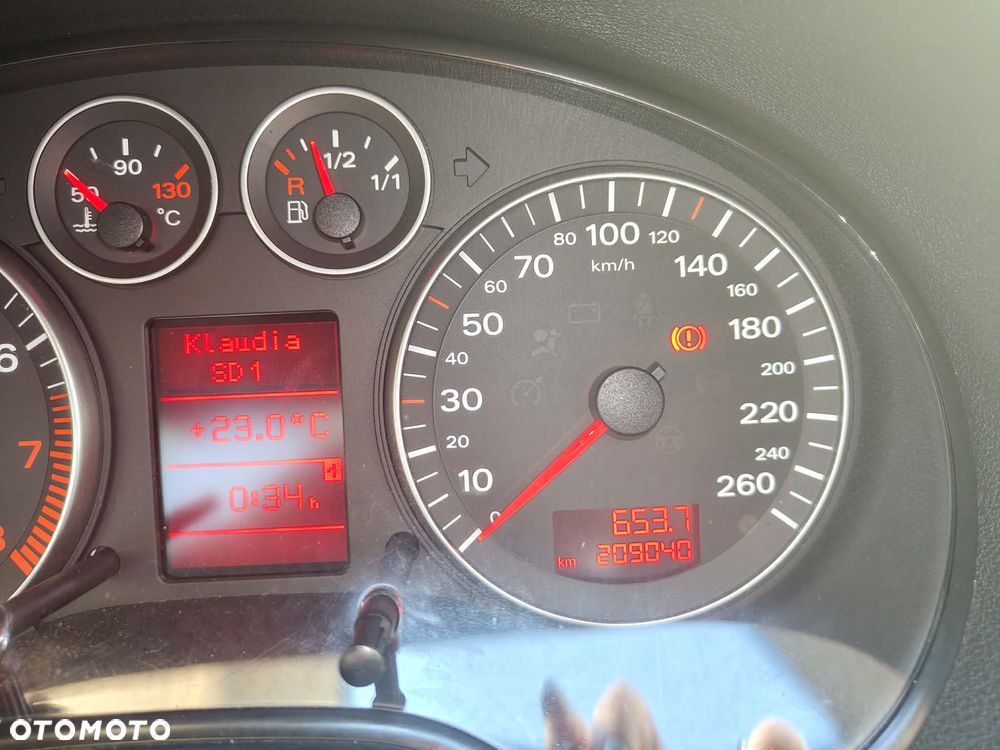 Audi A3 Sportback 1.6 FSI S line Sportpaket plus - 3