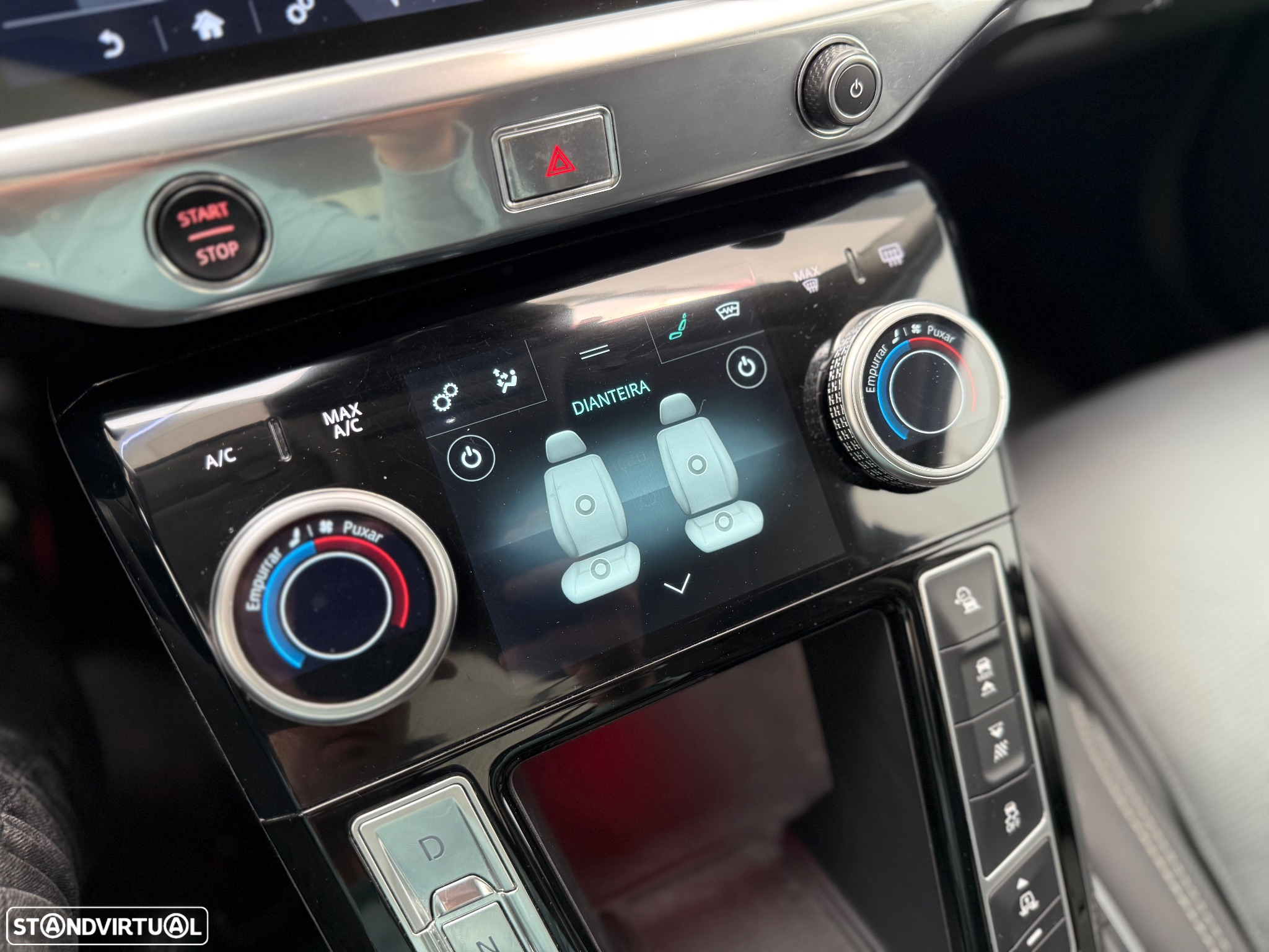 Jaguar I-Pace EV400 AWD First Edition - 16