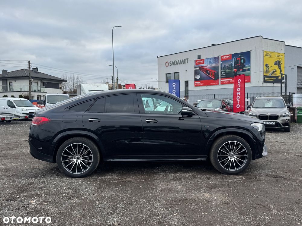 Mercedes-Benz GLE 300 d 4Matic 9G-TRONIC AMG Line - 14