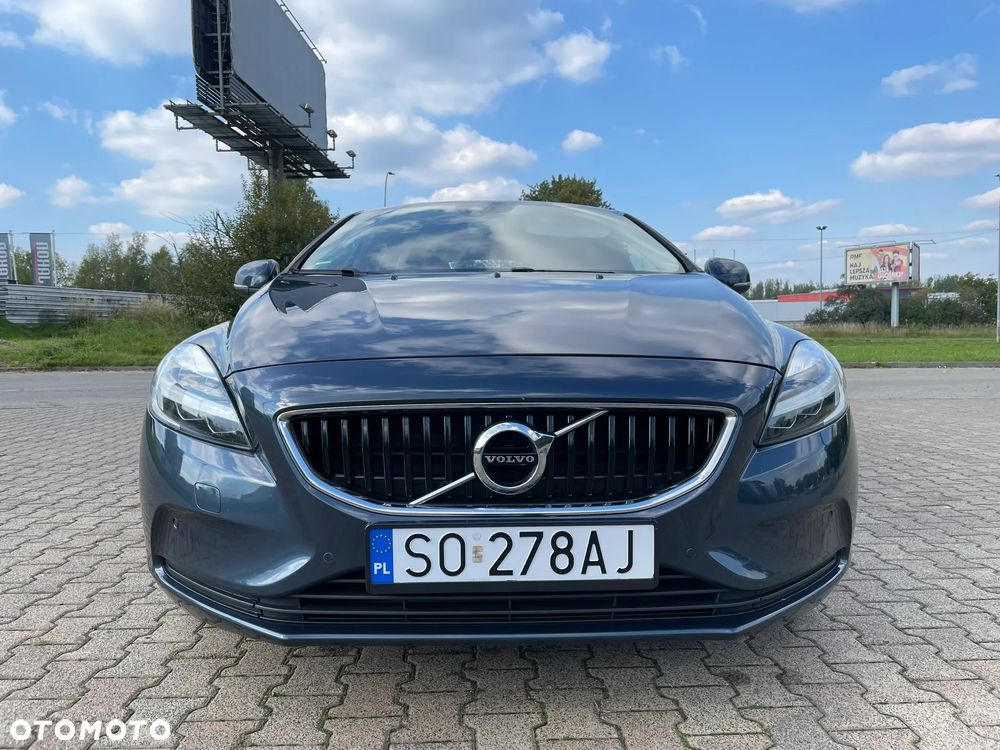 Volvo V40 T2 Drive-E Momentum - 9