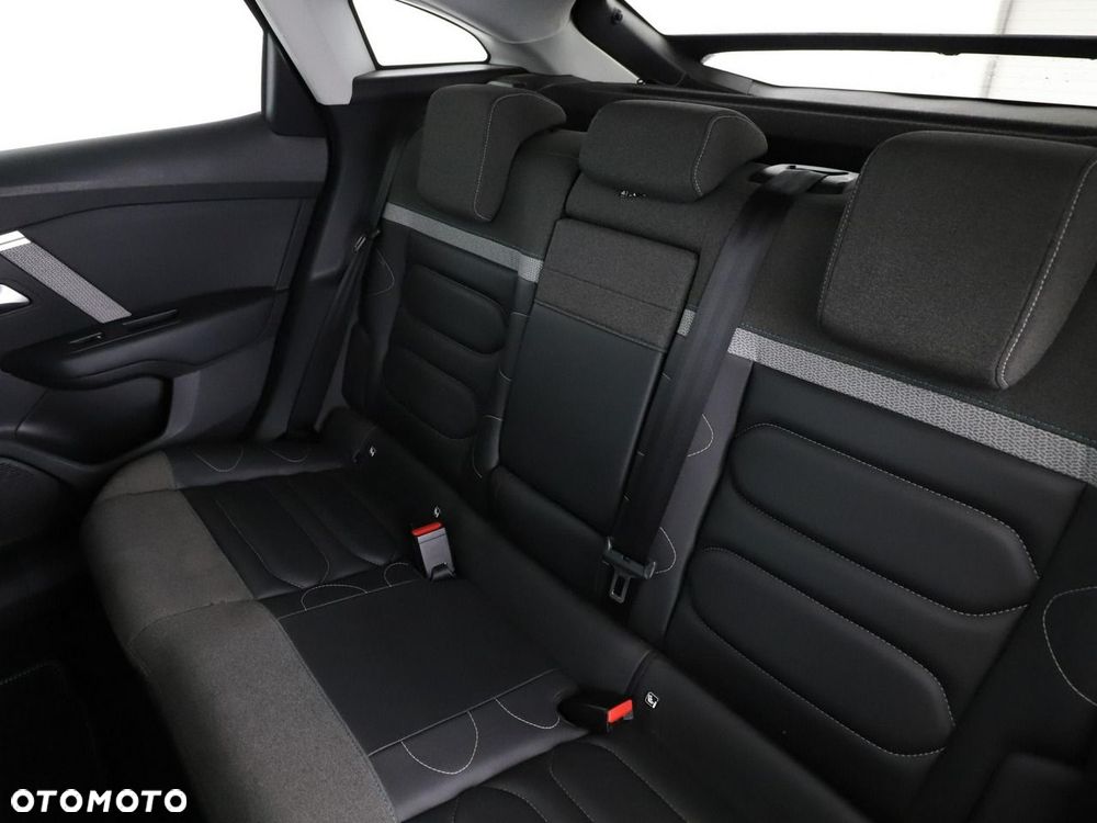 Citroën C4 1.2 PureTech Shine S&S - 18