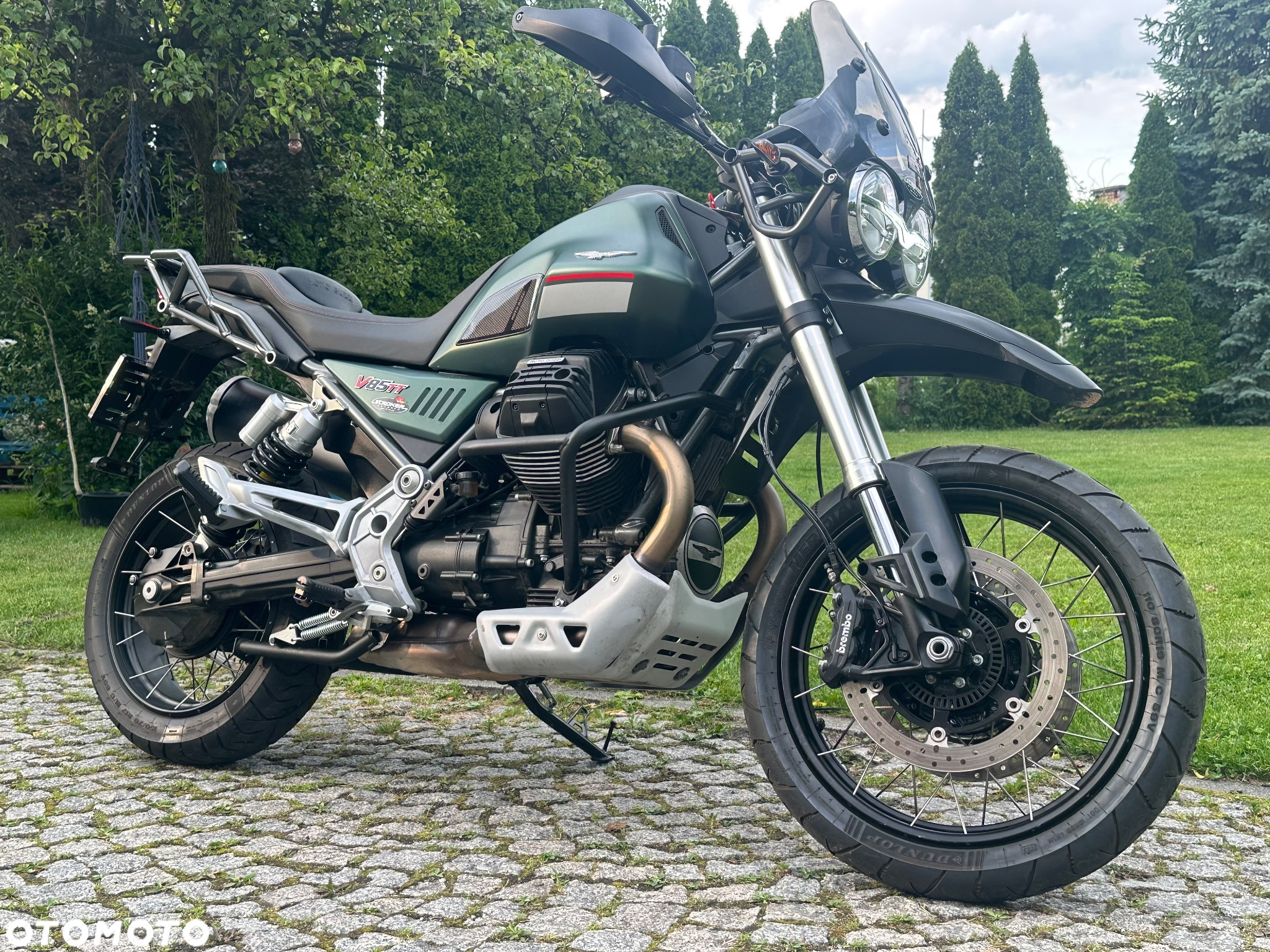 Moto Guzzi V85 - 21