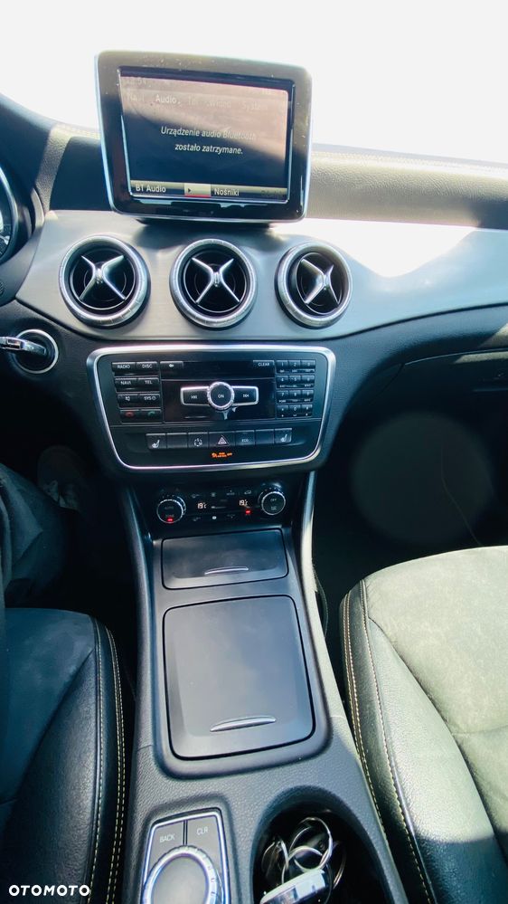 Mercedes-Benz CLA 250 7G-DCT Edition 1 - 12