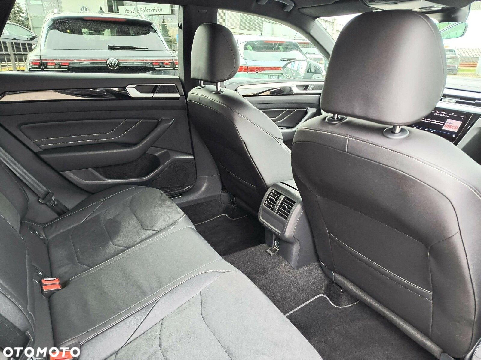 Volkswagen Arteon 2.0 TSI R-Line DSG - 23
