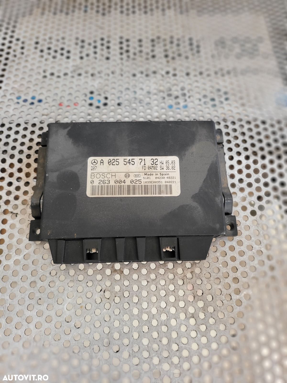 Calculator Modul ECU Senzori Parcare Mercedes E Class W211 Cod A0255457132 Dezmembrez Mercedes E Class W211 2.7 Cdi Automat Cod Motor 612 Volan Stanga Xenon - 1