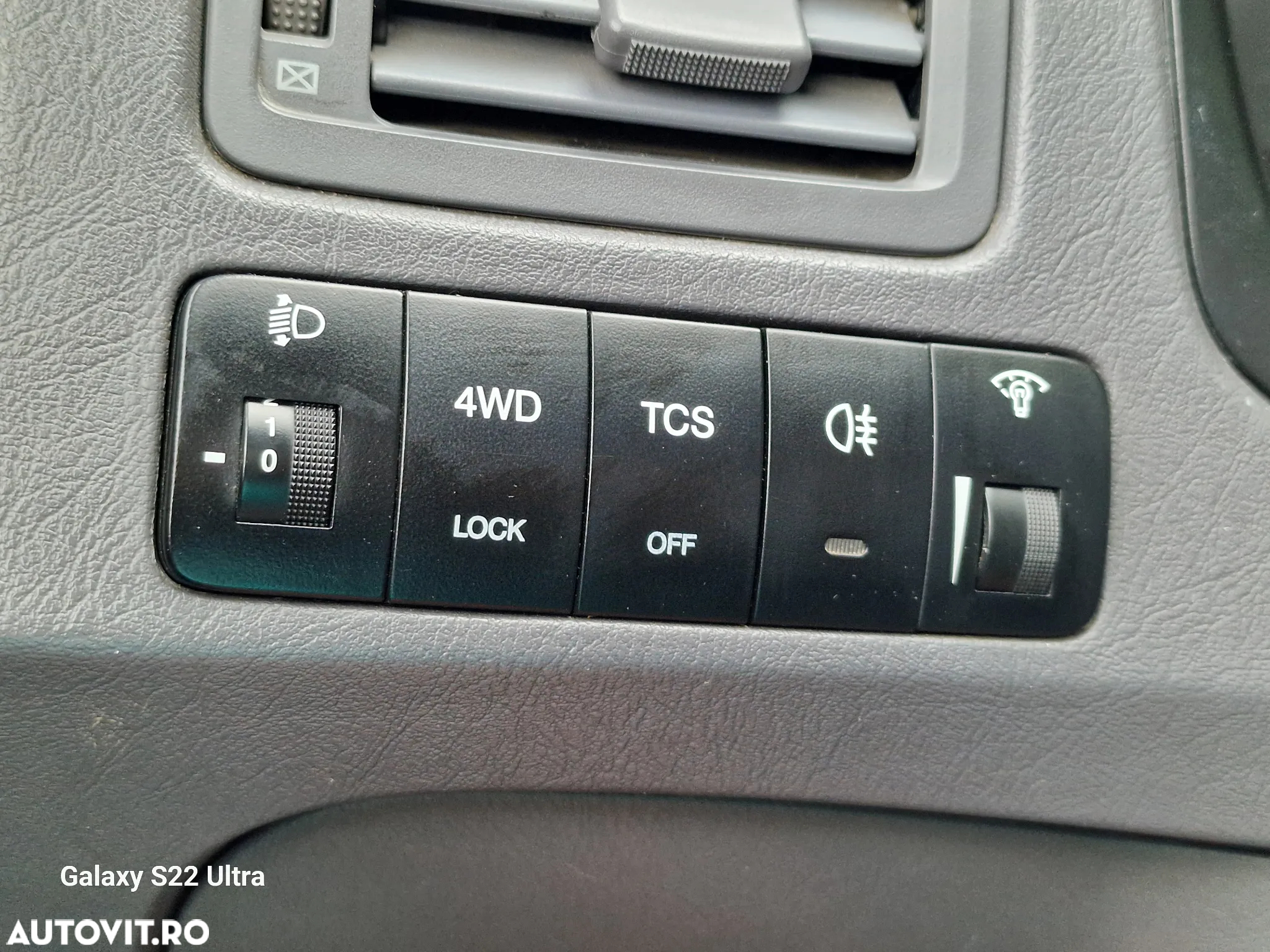 Hyundai Tucson 2.0 CRDI 4WD GLS - 13