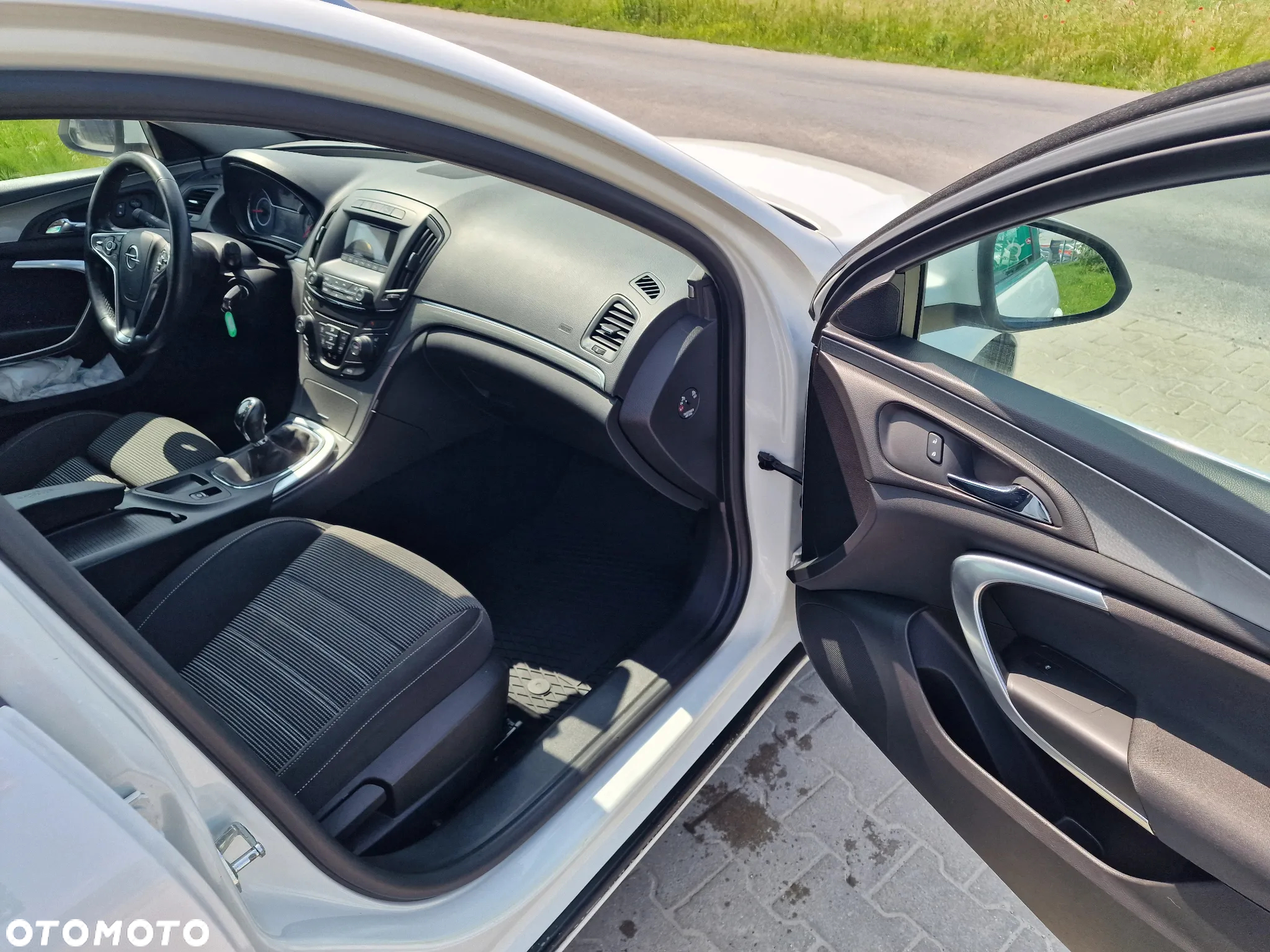 Opel Insignia 2.0 CDTI Sports Tourer ecoFLEXStart/Stop Business Edition - 24