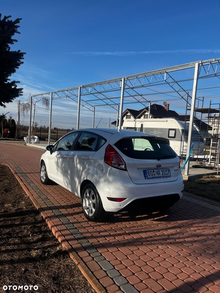 Ford Fiesta - 2