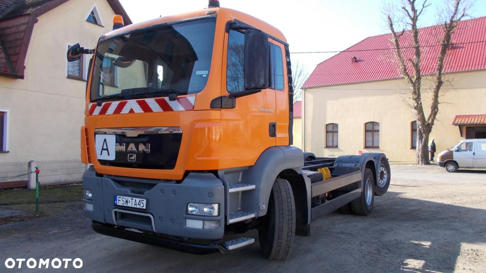 MAN TGS BECZKA ASENIZACJA, KRÓTKI ROZSTAW 410cm, EURO-5, 3-y OSIOWY, OŚ SKRĘTNA, 6x2 - 33