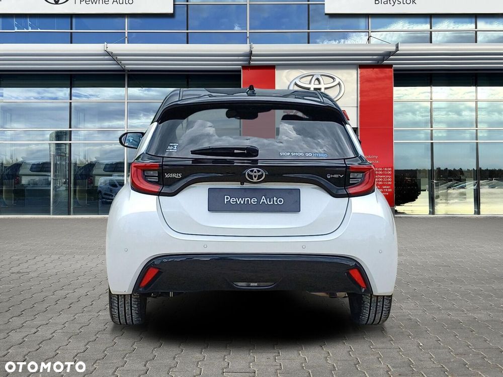 Toyota Yaris Hybrid 1.5 Premiere Edition - 4