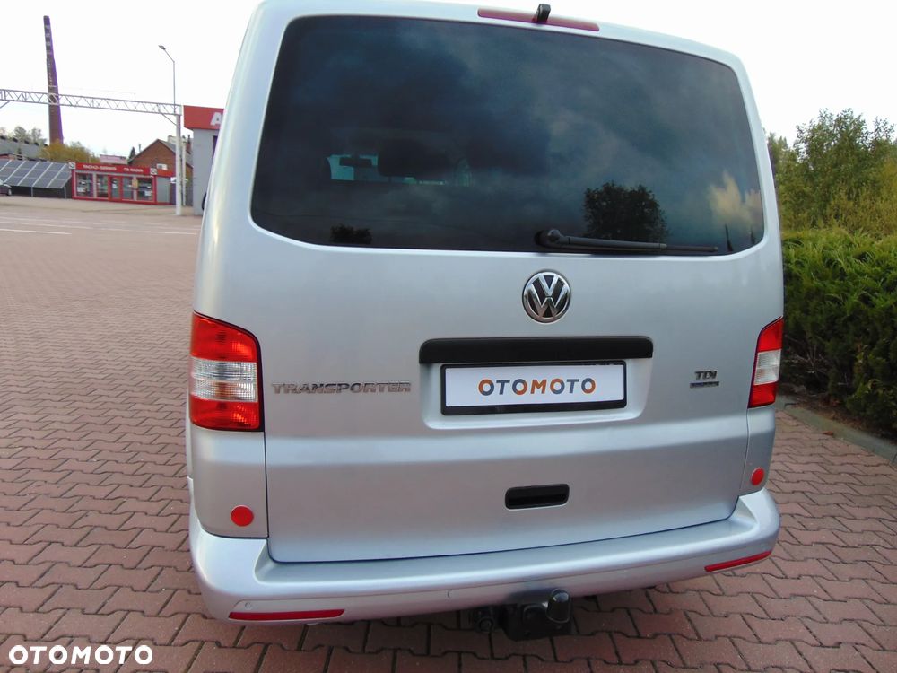 Volkswagen Transporter T5 TDI L2H1 - 12