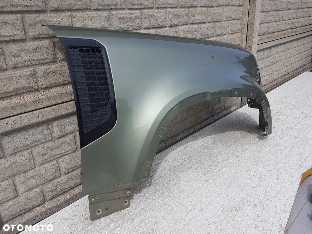 LAND ROVER DEFENDER 20- BŁOTNIK PRAWY PRZEDNI - 4