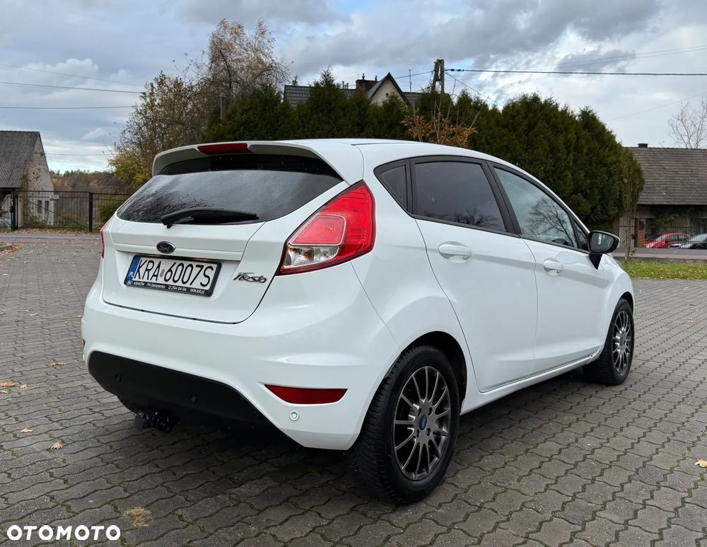 Ford Fiesta 1.5 TDCi SYNC Edition - 8