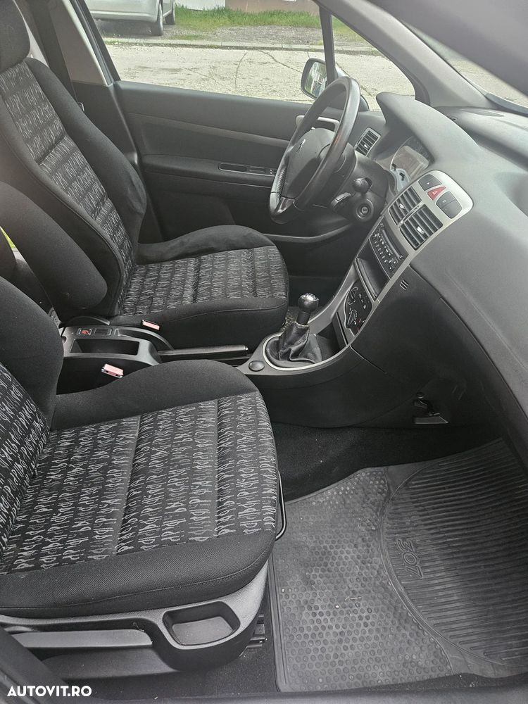 Peugeot 307 1.6 XT - 2