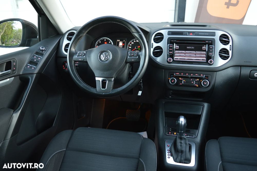 Volkswagen Tiguan 2.0 TDI DPF 4Motion BlueMotion Technology DSG Cup Sport & Style - 32