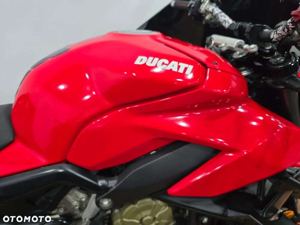 Ducati Streetfighter V4 - 24