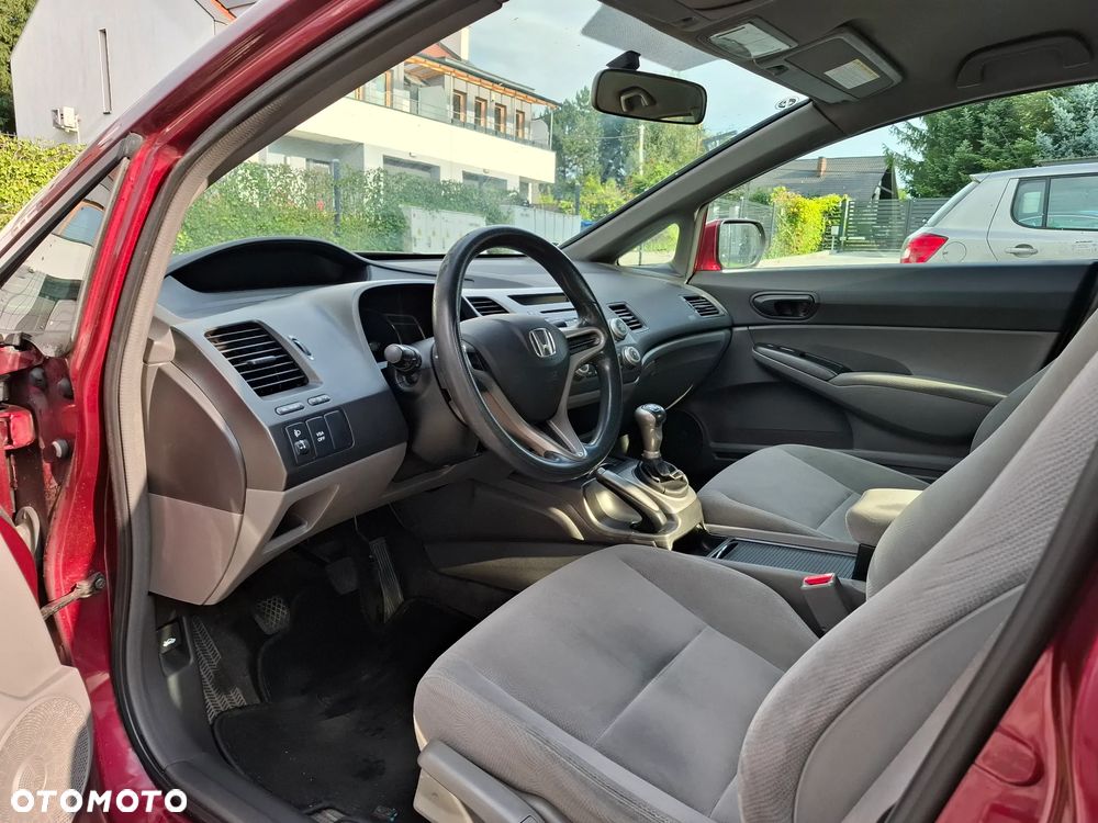 Honda Civic 1.8 Comfort - 6