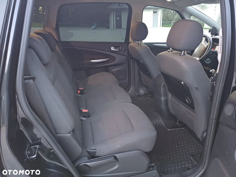 Ford S-Max 2.0 TDCi DPF Titanium X - 13