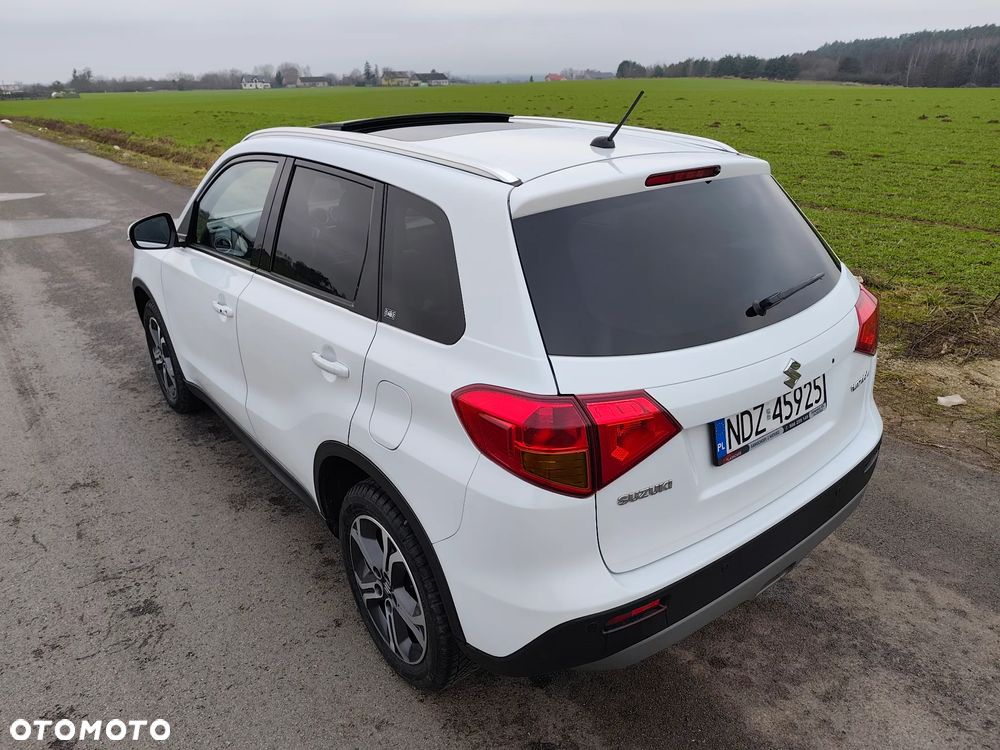 Suzuki Vitara 1.6 (4x2) Comfort+ - 12