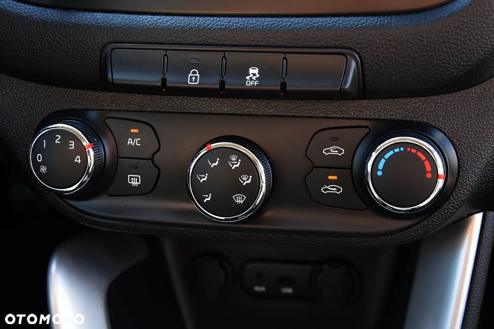 Kia Ceed 1.4 L - 15