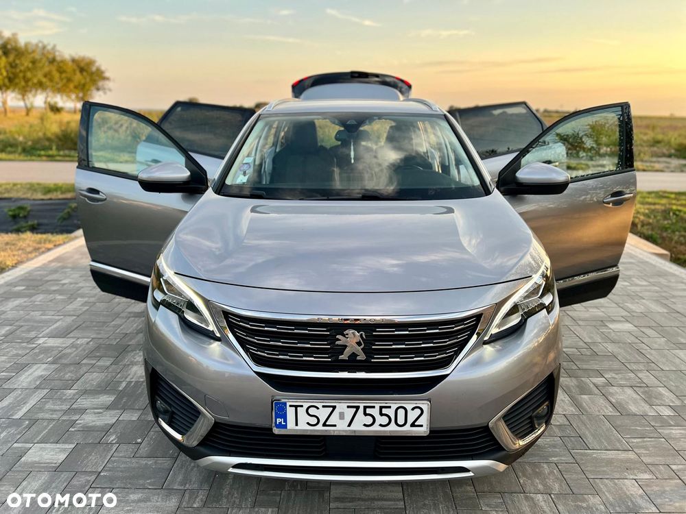 Peugeot 5008 1.6 THP Allure S&S EAT6 - 17