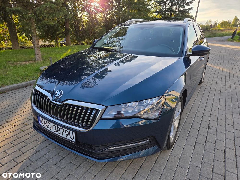 Skoda Superb 2.0 TDI Ambition DSG - 2