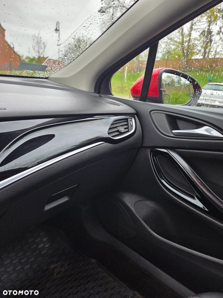 Opel Astra 1.4 T Dynamic - 14