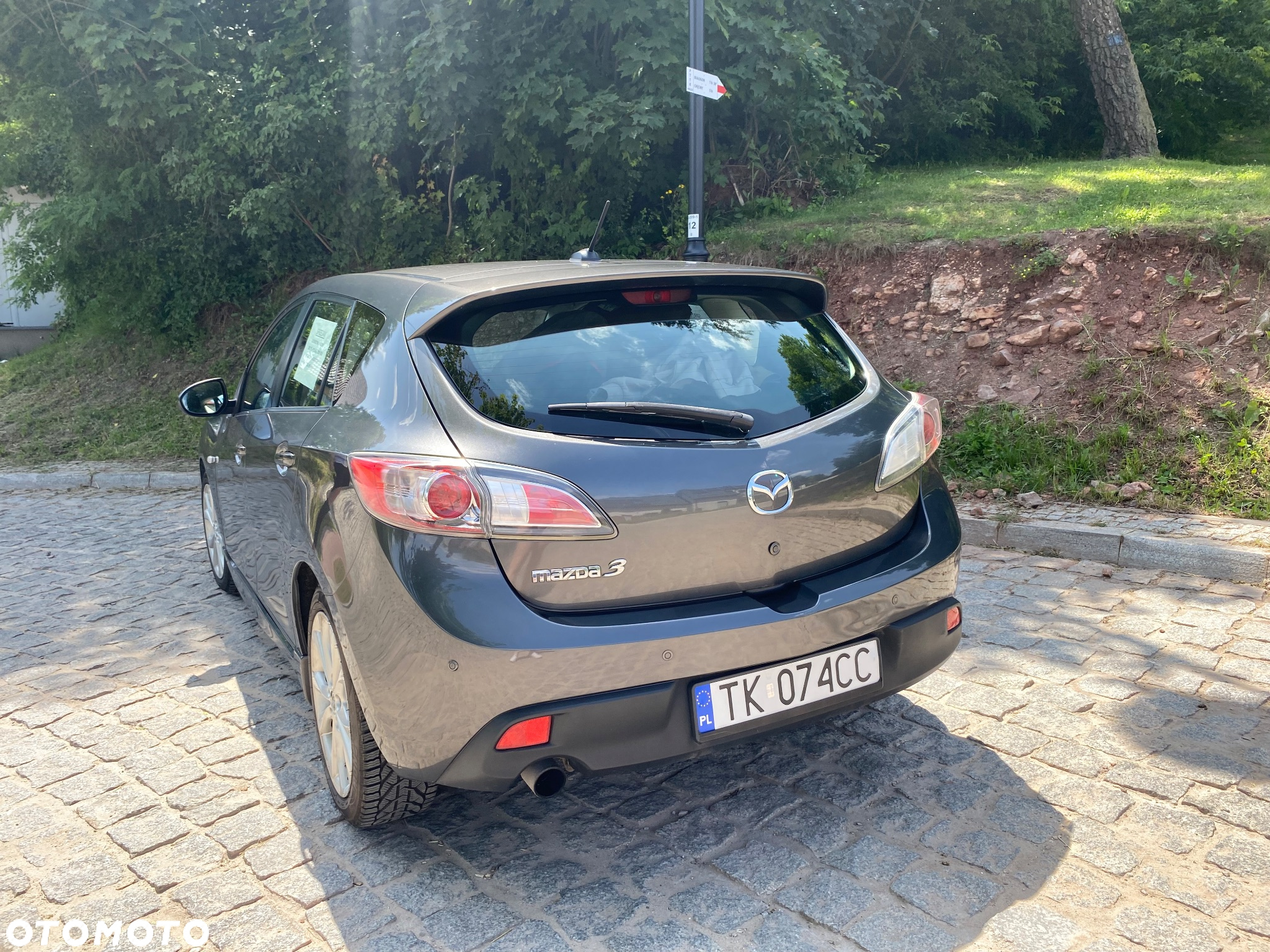 Mazda 3 - 4