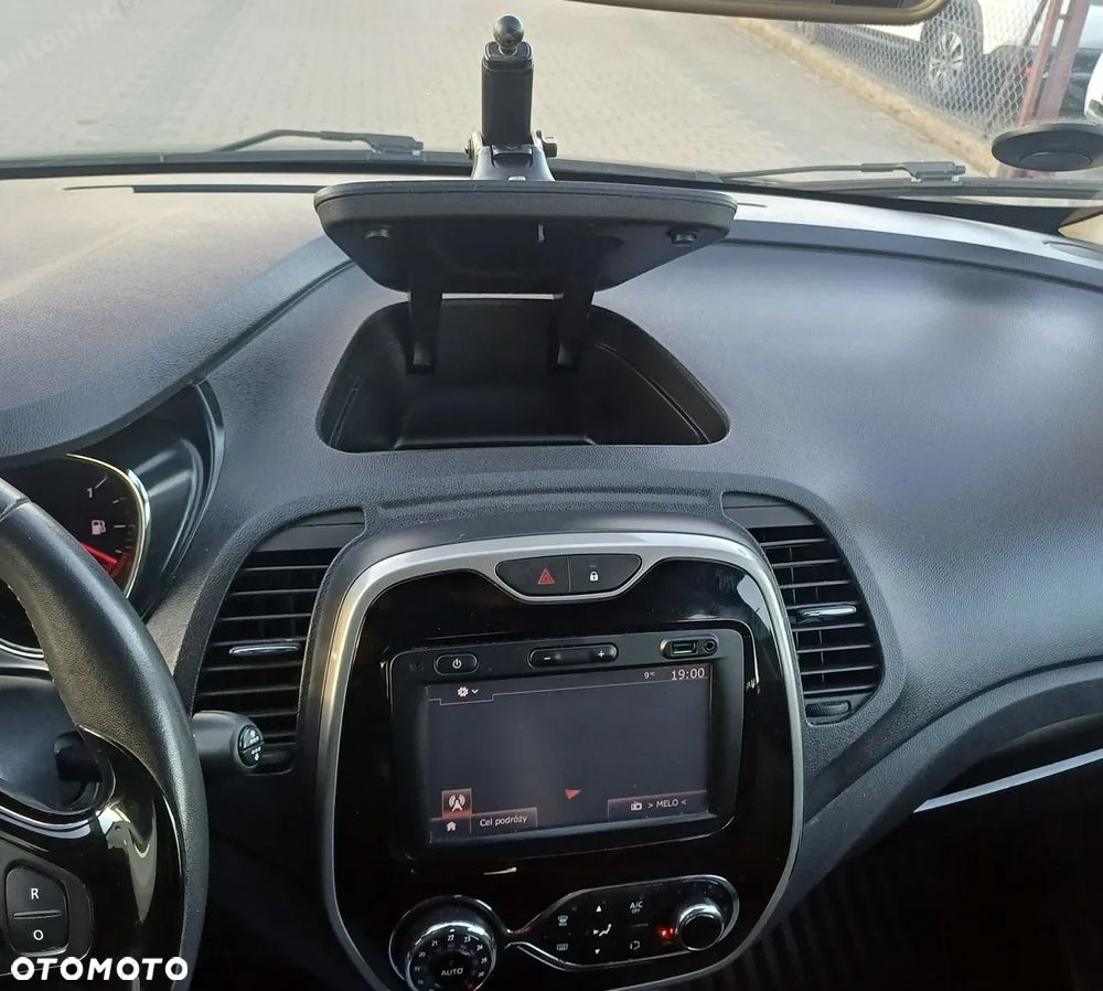 Renault Captur - 17