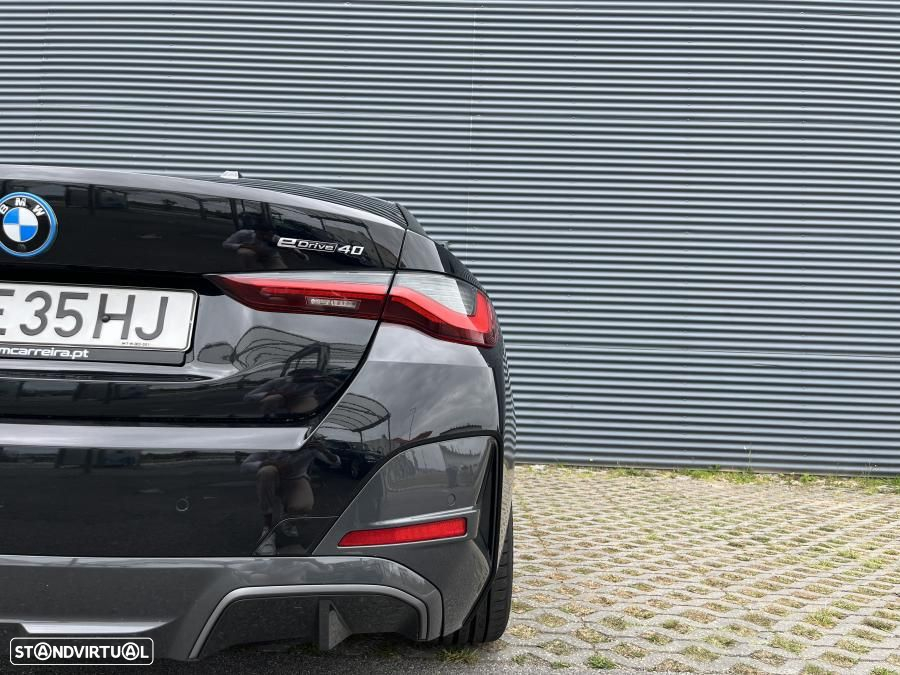 BMW i4 eDrive40 Pack Desportivo M - 30