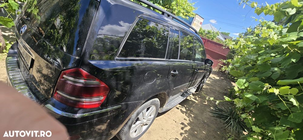 Mercedes-Benz GL - 6